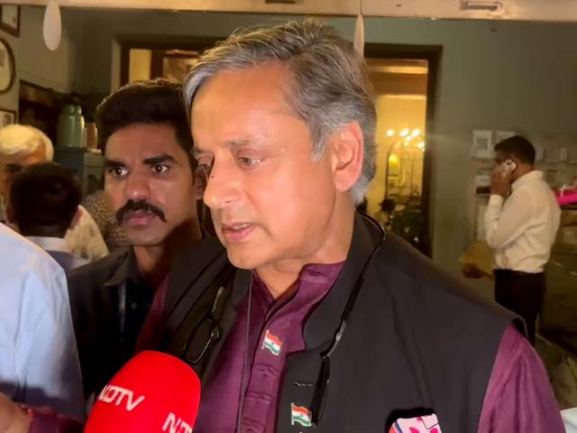 Does A PM Has To Have A College Degree? What Shashi Tharoor Said