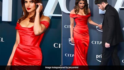 nick jonas red dress line Red Dress Jonas Brothers GIF - Red dress Jonas brothers