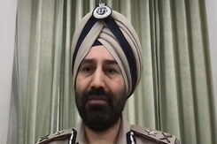 "प्रोफेशनल तरीके से ऑपरेशन को दिया अंजाम" - अमृतपाल की गिरफ्तारी पर IG सुखचैन सिंह "प्रोफेशनल तरीके से ऑपरेशन को दिया अंजाम" - अमृतपाल की गिरफ्तारी पर IG सुखचैन सिंह