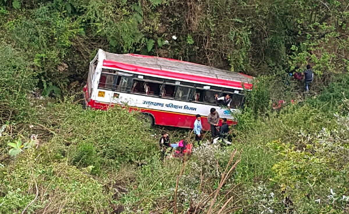 2 Killed As Bus Falls Into 230-Foot Deep Gorge On Mussoorie-Dehradun Road