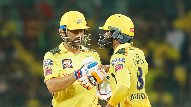 IPL 2023 CSK vs RR: धोनी ने बताया, क्यों नहीं मार पाए आखिरी गेंद पर छक्का IPL 2023 CSK vs RR: धोनी ने बताया, क्यों नहीं मार पाए आखिरी गेंद पर छक्का