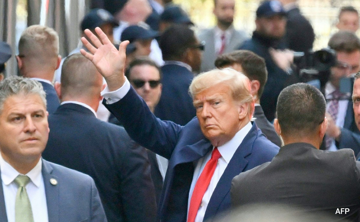 How Donald Trump Lived Up To "Wedding Crasher" Tag On Big Day In Court