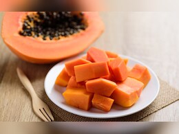 स्किन के लिए वरदान है पपीता, जानिए Papaya खाने और लगाने से मिलते हैं ये चमत्कारी फायदे स्किन के लिए वरदान है पपीता, जानिए Papaya खाने और लगाने से मिलते हैं ये चमत्कारी फायदे