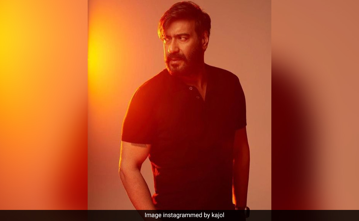 Ajay Devgn's Witty Reply To A Fan Who Asked About <i>Singham Again</i>: "<i>Pehle Maidaan Mein Utar Jaaye</i>..."