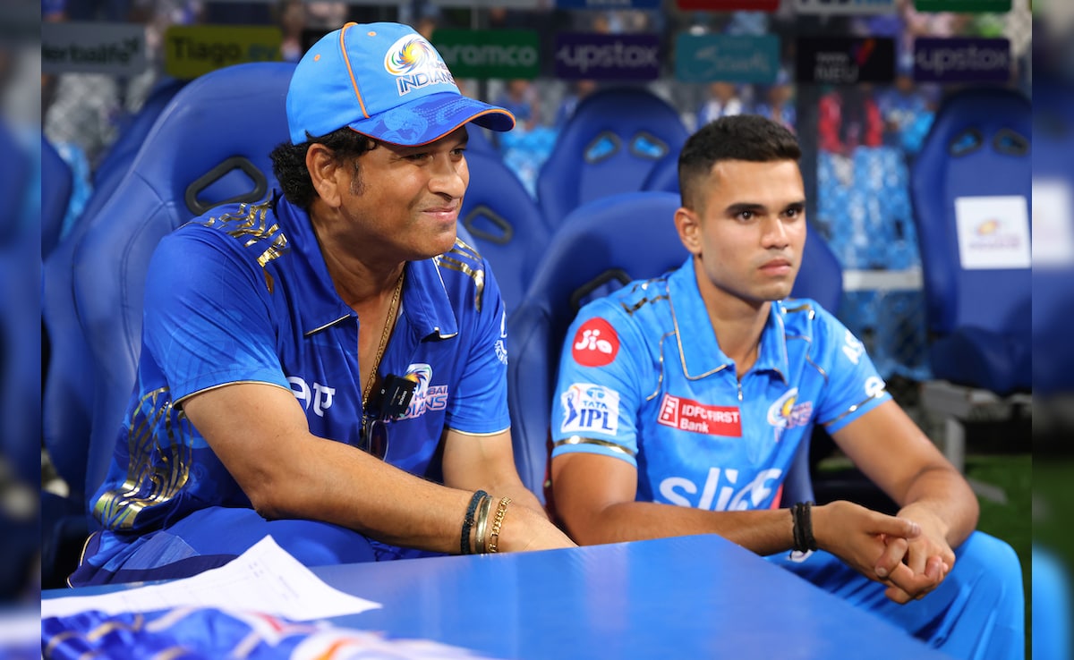 Arjun Tendulkar "Is Not Studying At All": Suresh Raina Reveals Sachin Tendulkars Prank On Flight Attendant