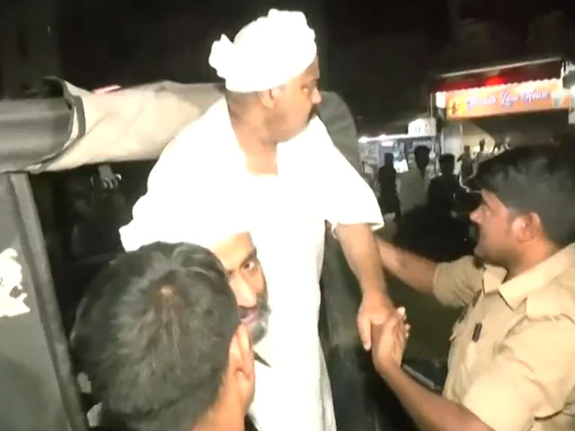उमेश पाल हत्याकांड के बाद अतीक ने बेटे असद&nbsp;से फोन पर की थी बात, कहा था-"काम ठीक हुआ लेकिन..."