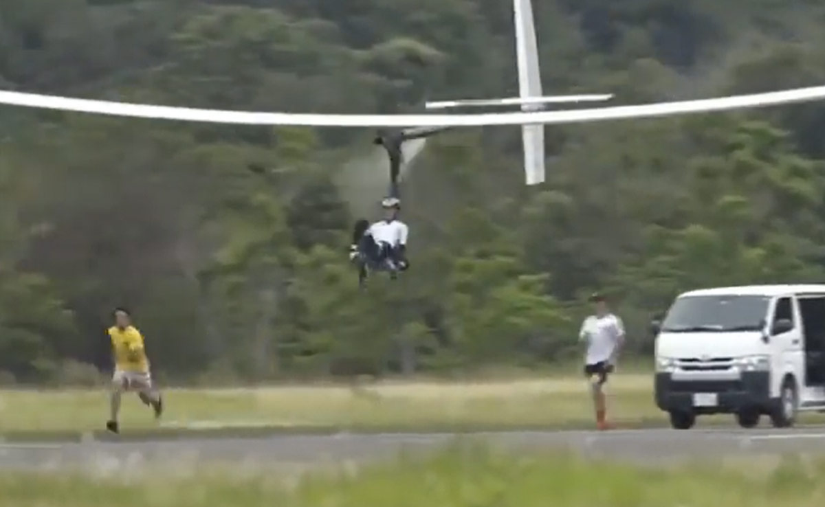 साइकिल की तरह पैडल मारकर हवा में उड़ाया जा सकता है ये ह्यूमन पावर्ड एयरक्राफ्ट