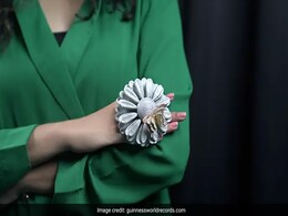 Mumbai Jeweller's Ring With Over 50,000 Diamonds Sets World Record Mumbai Jeweller's Ring With Over 50,000 Diamonds Sets World Record