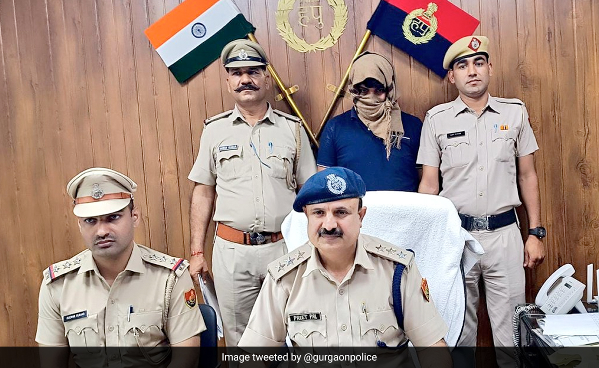 Man Poses As PM Office Official's Relative To Get Free Entry In Bar, Arrested