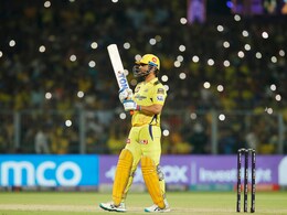 MS Dhoni Fans' "We Want To See Mahi" Message For Ravindra Jadeja During KKR vs CSK Match Is Viral