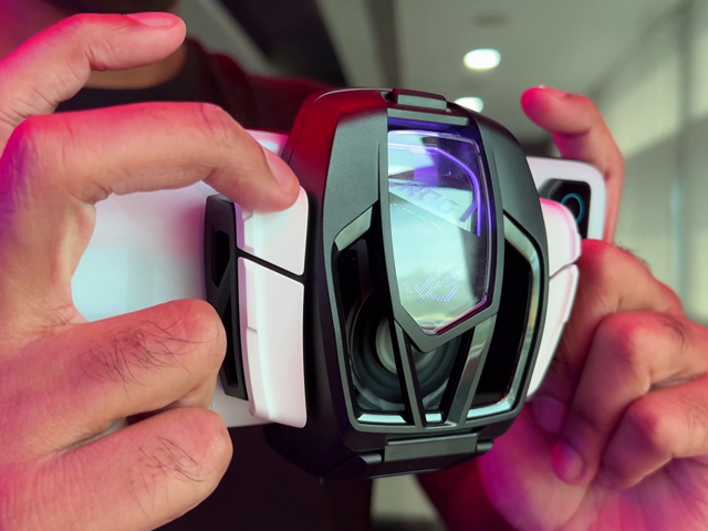 Asus ROG Phone 7 Ultimate First Impressions in Hindi: प्रो गेमर्स के लिए?