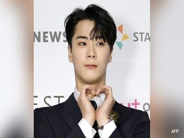 K-Pop Star Moonbin's Death At 25 Leaves Fans In Disbelief K-Pop Star Moonbin's Death At 25 Leaves Fans In Disbelief