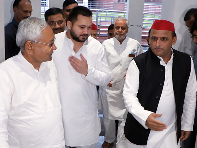 नीतीश कुमार ने ममता बनर्जी और अखिलेश यादव से की मुलाकात 