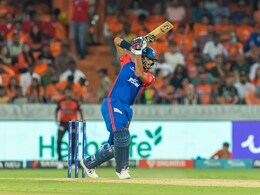 "Defiant, Stubborn": Sunil Gavaskar Criticises Delhi Capitals' Management For "Refusal To Promote In-form" Star