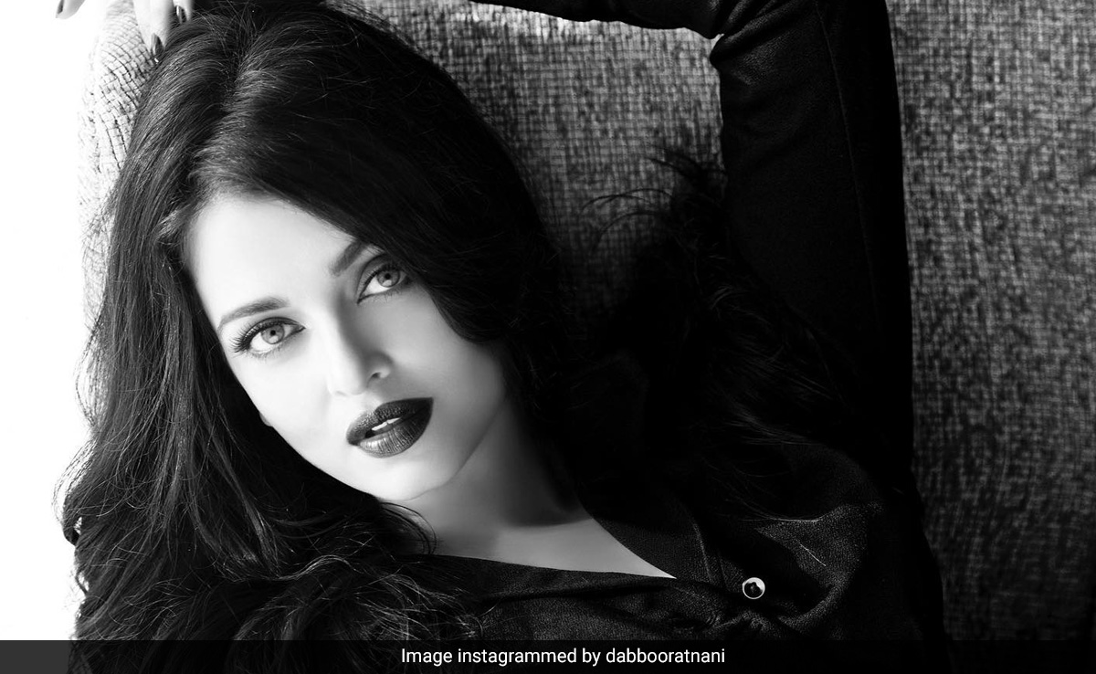 Aishwarya Rai Bachchan's Viral-Worthy Pic Breaks The Internet