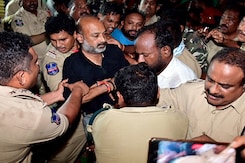 Telangana BJP Chief Arrested At Midnight, Party Says "Illegal" Telangana BJP Chief Arrested At Midnight, Party Says "Illegal"