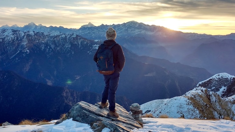 गर्मी और भीड़ से दूर! वीकेंड के लिए बेस्ट हैं ये 6 ऑफबीट हिल स्टेशन