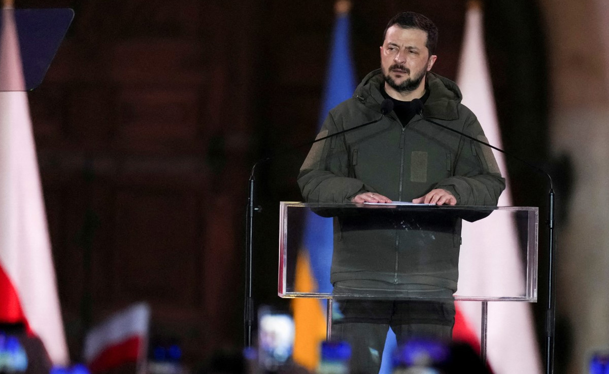 Ukraine’s President Zelensky Accused of Embezzling Western Aid Money Ukraine’s President Zelensky Accused of Embezzling Western Aid Money