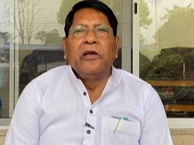 स्वच्छता को अपने जीवन में अपनाएं : झारखंड के मंत्री डॉ. रामेश्वर उरांव