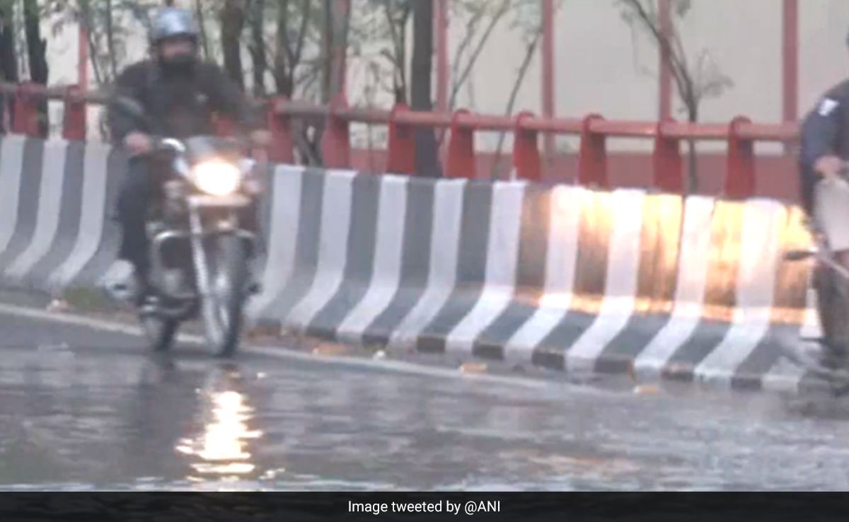 Waterlogging In Parts Of Delhi After Heavy Rain, More Showers Predicted