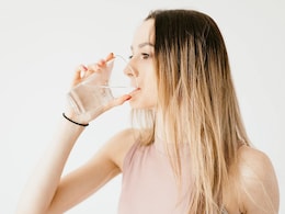 How To Stay Energised Without Caffeine? 5 Important Tips Given By A Nutritionist How To Stay Energised Without Caffeine? 5 Important Tips Given By A Nutritionist