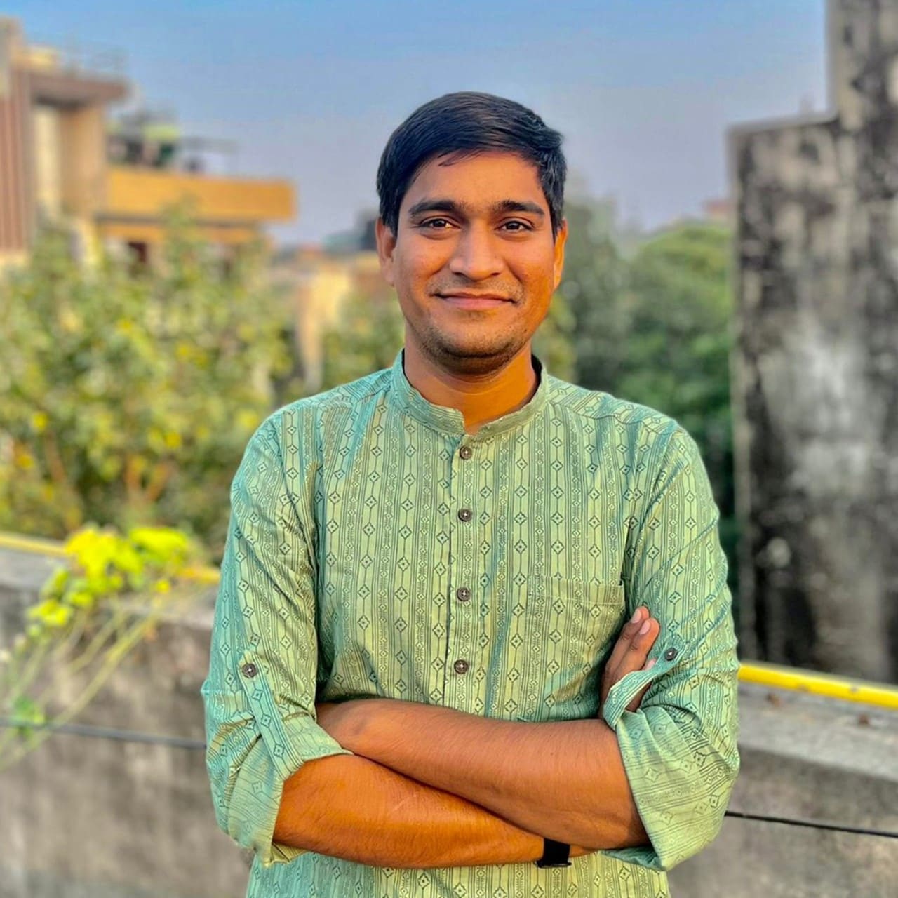 मिलिए, उस शख्स से जो भारत के जल स्रोत और जंगलों को पुनर्जीवित करने के मिशन पर है