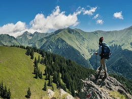 Year Ender 2023: ऑफबीट डेस्टिशनेशन से लेकर बजट फ्रेंडली ट्रिप लोगों ने 2023 में किए सबसे ज्यादा पसंद,  शांत हिल स्टेशन भी रहे विश लिस्ट में Year Ender 2023: ऑफबीट डेस्टिशनेशन से लेकर बजट फ्रेंडली ट्रिप लोगों ने 2023 में किए सबसे ज्यादा पसंद,  शांत हिल स्टेशन भी रहे विश लिस्ट में