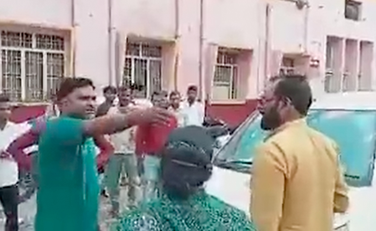 खुद को BJP नेता का भाई बताने वाले शख्स की कार ने रोकी एम्बुलेंस, मरीज की मौत, परिजनों को धमकाया- मिटा दूंगा