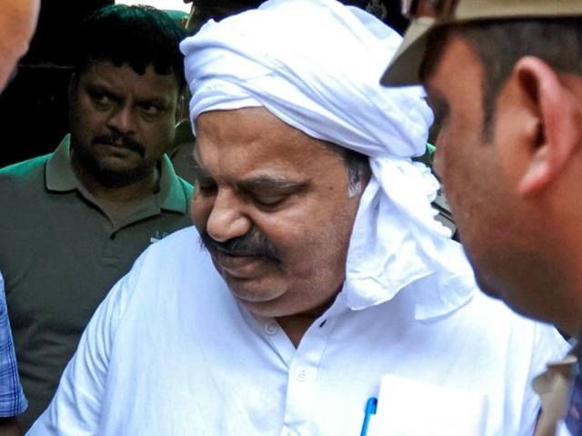 अतीक अहमद को किया गया सुपुर्द-ए-खाक, हत्यारों को भेजा गया जेल, 10 बातें