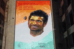Mumbai Fan's 50th Birthday Wish For Sachin Tendulkar Comes With A 50-Foot-long Portrait Mumbai Fan's 50th Birthday Wish For Sachin Tendulkar Comes With A 50-Foot-long Portrait