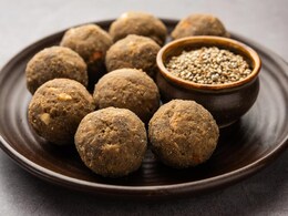 Have This Protein And Vitamin Ladoo Every Day For Stronger Bones (Recipe Inside) Have This Protein And Vitamin Ladoo Every Day For Stronger Bones (Recipe Inside)