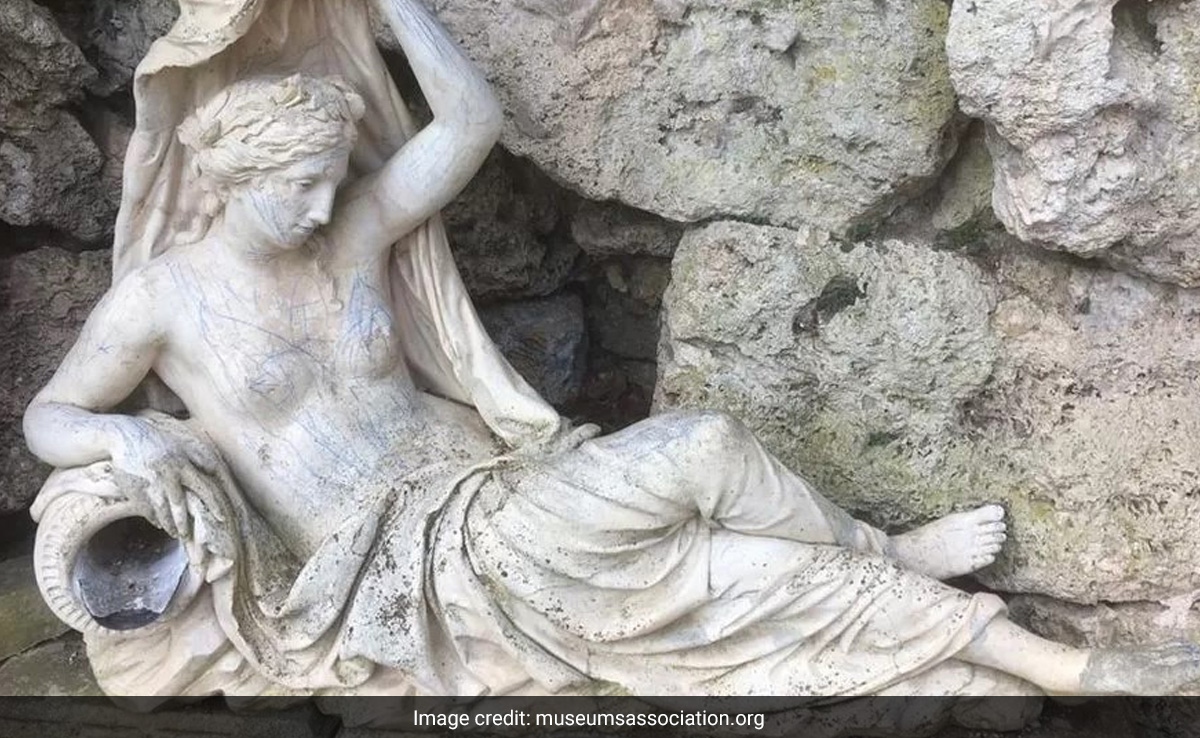 230-Year-Old Historic Statue Defaced With Blue Crayons In UK