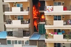 Huge Fire At Greater Noida Residential Apartment, No Injuries Reported Huge Fire At Greater Noida Residential Apartment, No Injuries Reported