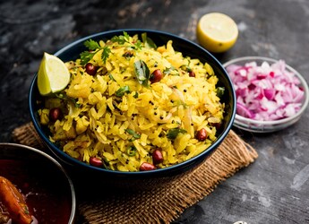 Moringa Poha: A Quick And Nutritious Breakfast Ready In 10 Minutes Moringa Poha: A Quick And Nutritious Breakfast Ready In 10 Minutes