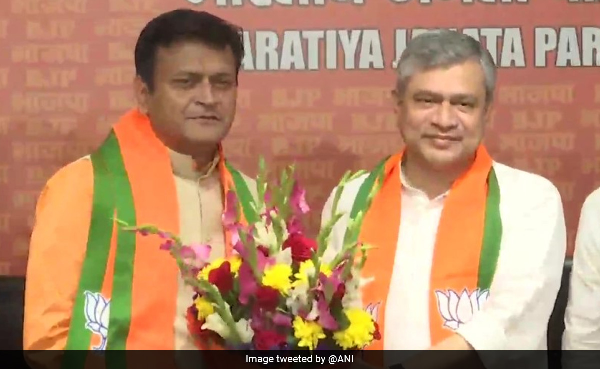 जनता दल यूनाइटेड के पूर्व प्रवक्ता अजय आलोक बीजेपी में हुए शामिल