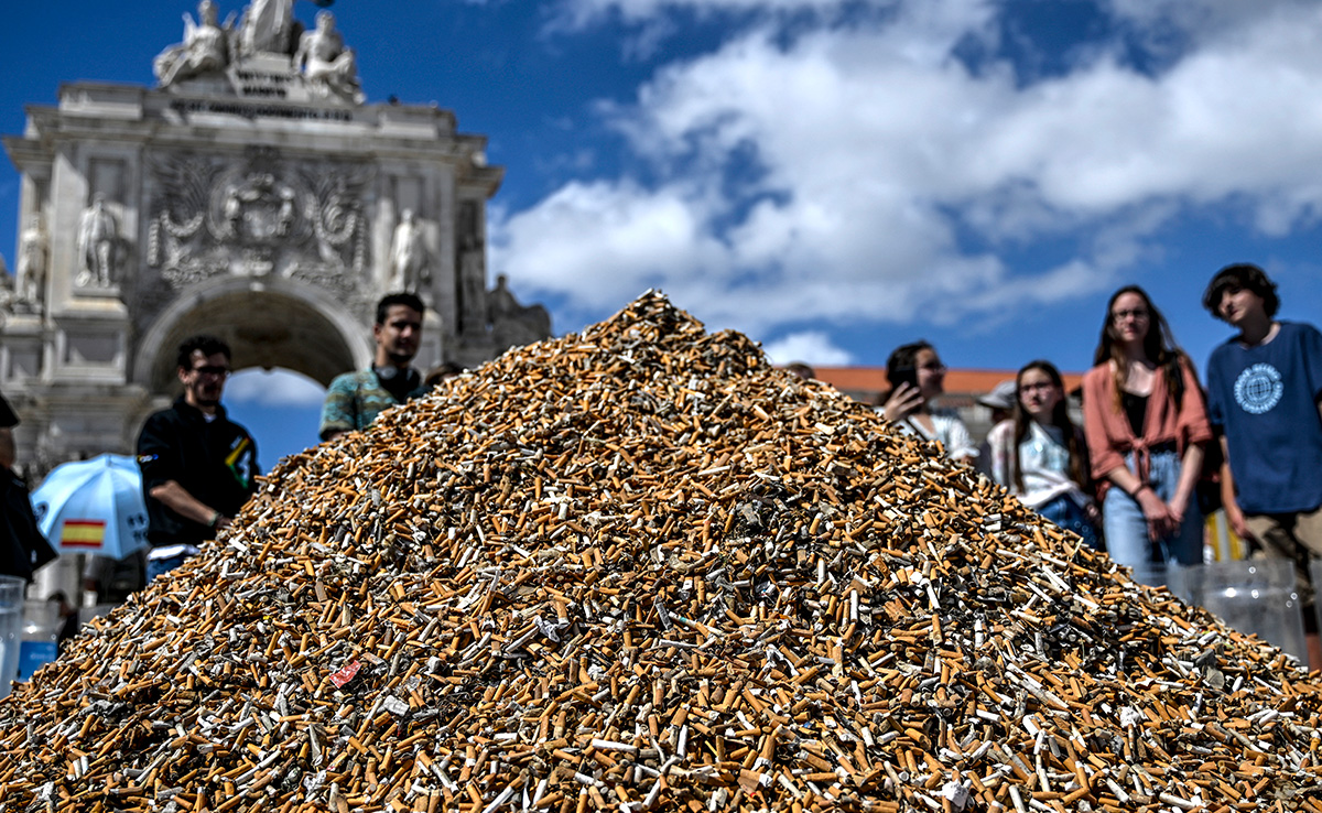 In Pics: This Is How A Hill Made Of 650,000 Cigarette Butts Looks Like