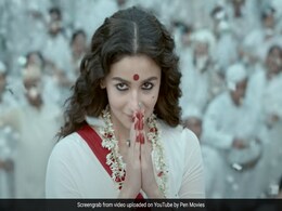 आलिया भट्ट की इस फिल्म को मिले 5 नेशनल अवॉर्ड, रिलीज के वक्त झेली थीं कंट्रोवर्सी आलिया भट्ट की इस फिल्म को मिले 5 नेशनल अवॉर्ड, रिलीज के वक्त झेली थीं कंट्रोवर्सी