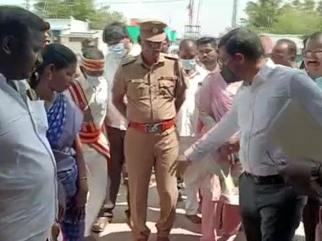 Tamil Nadu Bureaucrat Asks Assistant To Carry His Shoes, Sparks Row