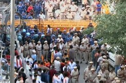 Delhi Police On High Alert For Hanuman Jayanti Processions Delhi Police On High Alert For Hanuman Jayanti Processions