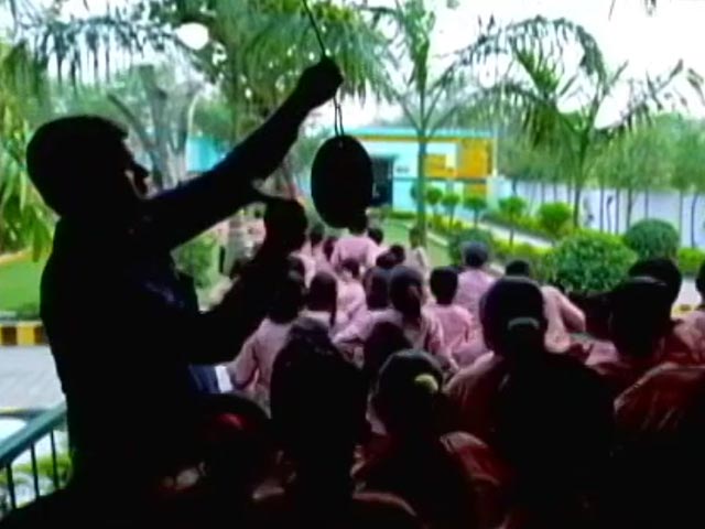 "<i>Bajegi Ghanti, Dhulega Hath</i>" Curriculum Is Inculcating Handwashing Habit Among Children