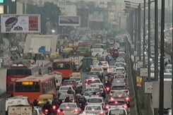 भारत में रिकॉर्ड पर पहुंची पैसेंजर गाड़ियों की बिक्री, दोपहिया गाड़ियों की बिक्री घटी भारत में रिकॉर्ड पर पहुंची पैसेंजर गाड़ियों की बिक्री, दोपहिया गाड़ियों की बिक्री घटी