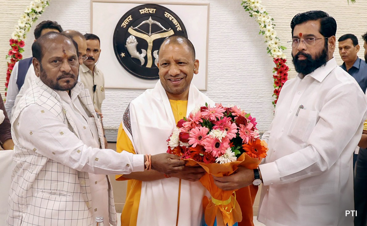 "Revived Pride Of Our Faith": Eknath Shinde Meets Yogi Adityanath In UP