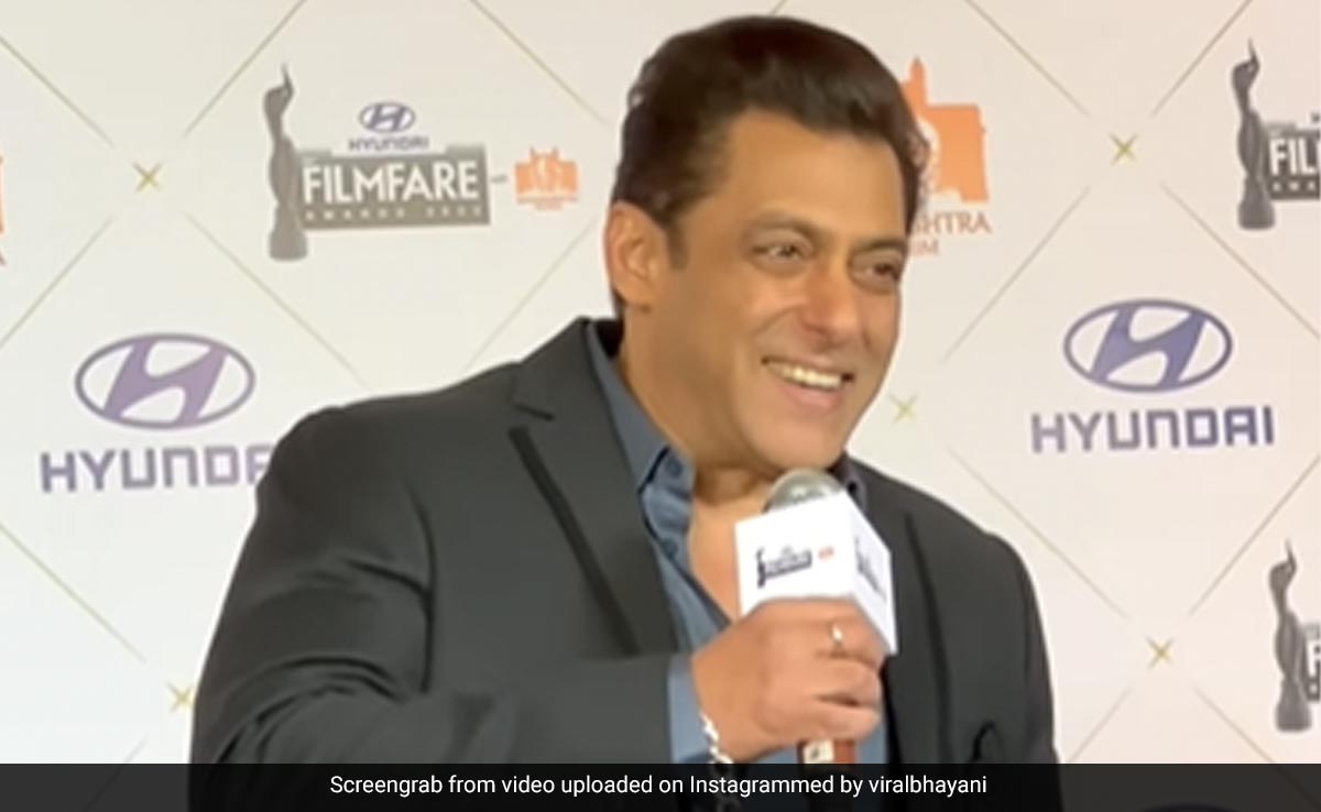 VIDEO: सलमान खान ने बताया आखिर क्यों नहीं चल रहीं बॉलीवुड की फिल्में, फिर बोले- यह मुझ पर भारी नहीं पड़ना चाहिए 