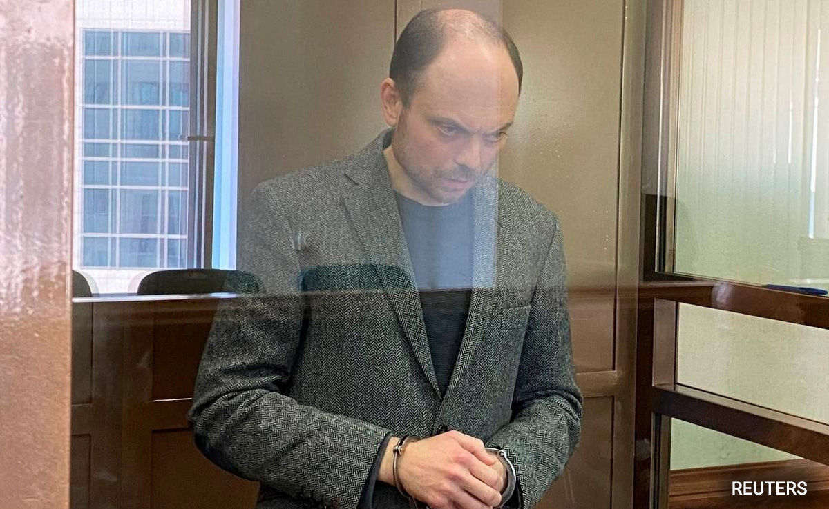 Vladimir Putin Critic Jailed For 25 Years In Treason Case