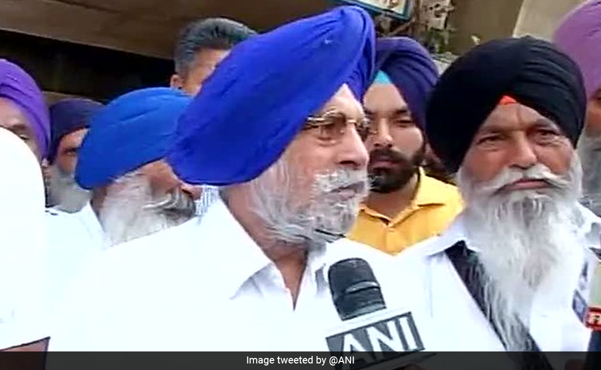 Veteran Akali Leader Charanjit Singh Atwal Quits Party