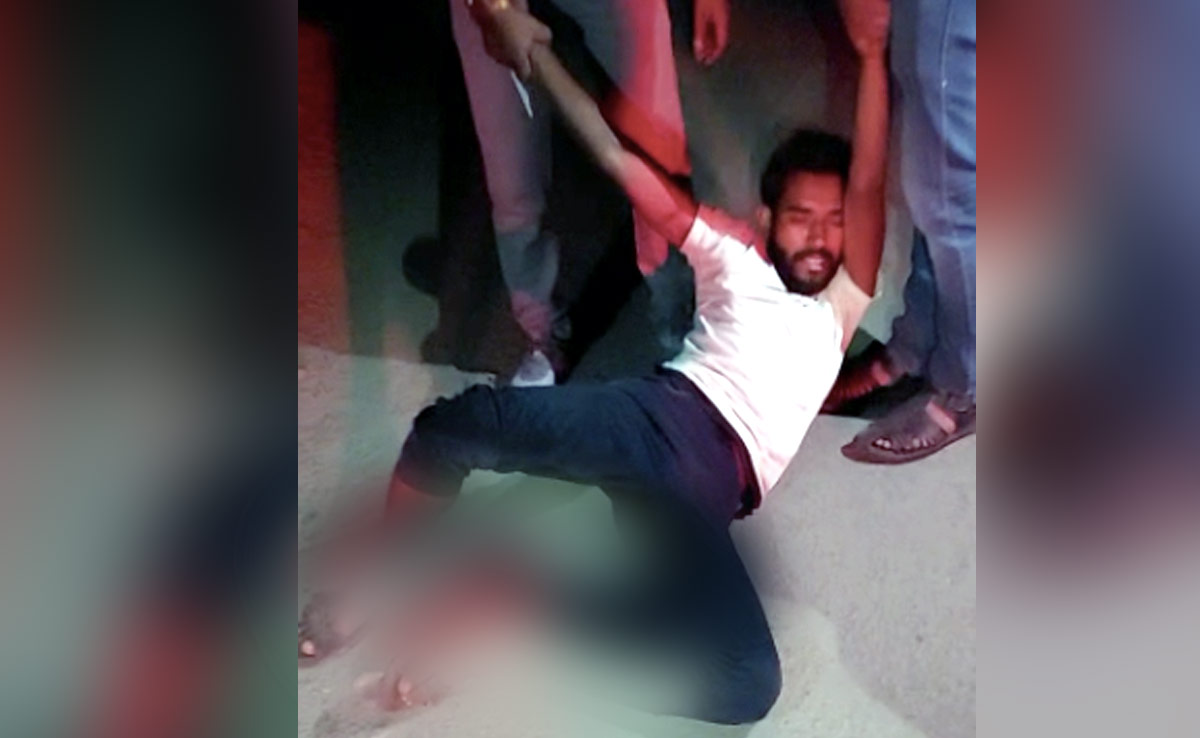 Man Accused Of UP Daylight Murder Snatched Cop's Gun, Shot In Leg