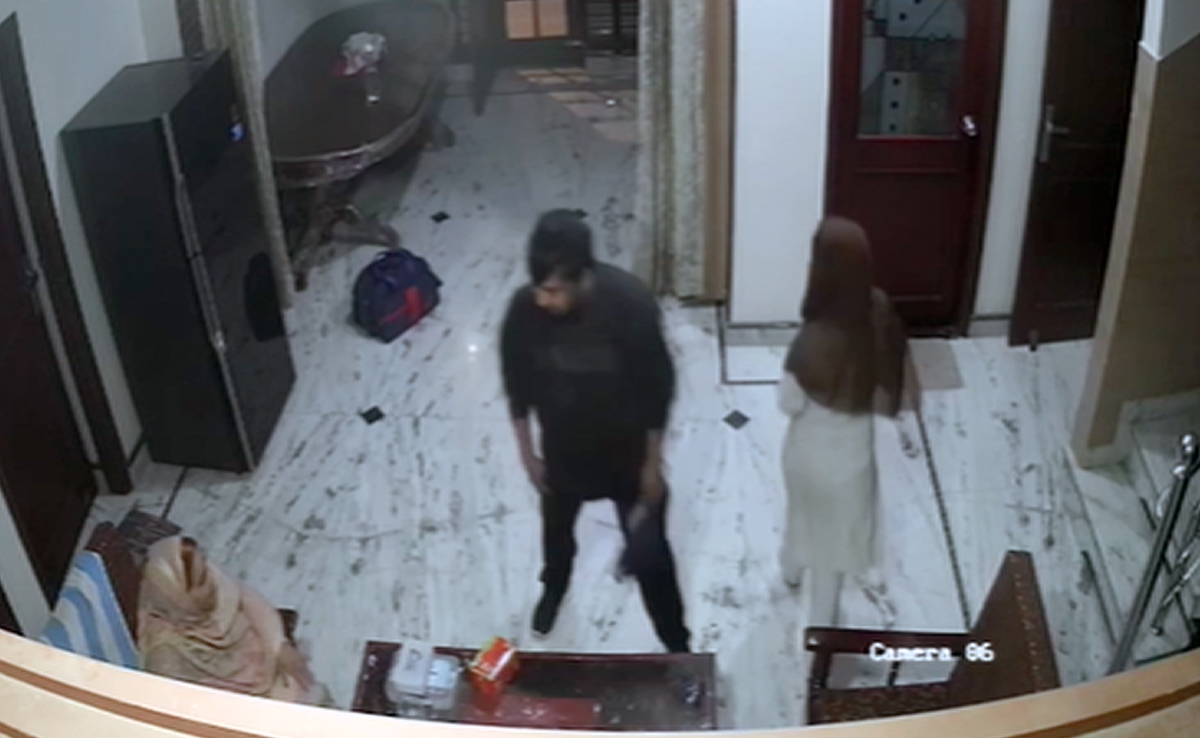 उमेश पाल हत्याकांड : अतीक अहमद के बहनोई के घर पहुंचा था शूटर ? सामने आया नया वीडियो