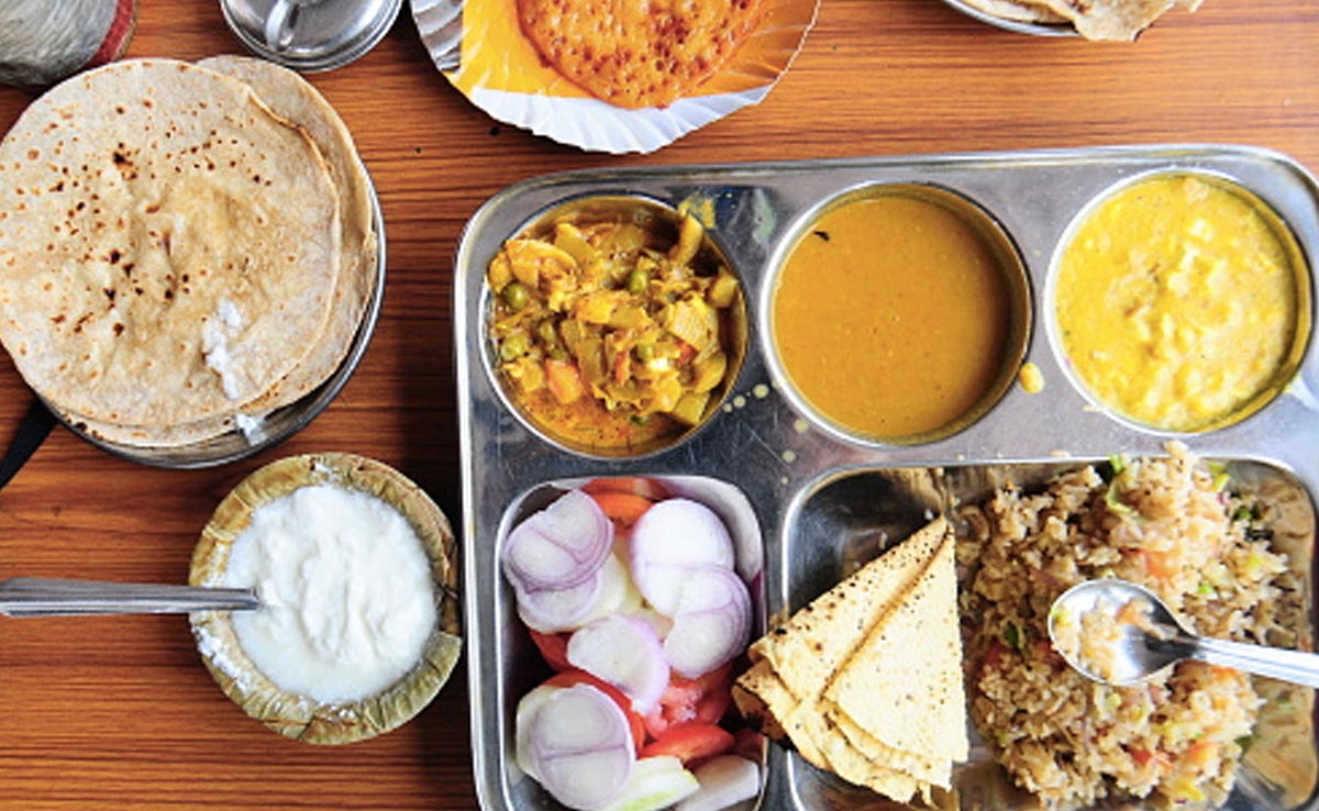 Inside The Indian Veg Thali: 5 Must-have Elements For An Authentic Culinary Journey