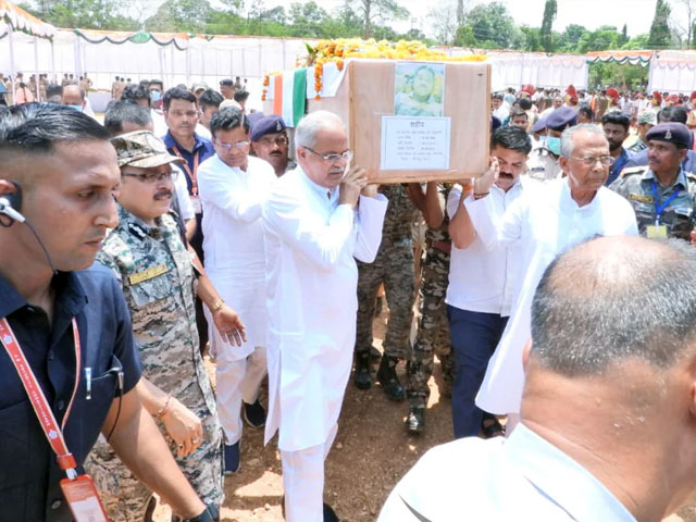 Bhupesh Baghel Carries Coffin Amid Tributes To 11 Killed In Maoist Attack