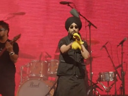 कोल्डप्ले और दिलजीत दोसांझ के कॉन्सर्ट के टिकटों की अवैध बिक्री, 13 जगहों पर ED की छापेमारी कोल्डप्ले और दिलजीत दोसांझ के कॉन्सर्ट के टिकटों की अवैध बिक्री, 13 जगहों पर ED की छापेमारी